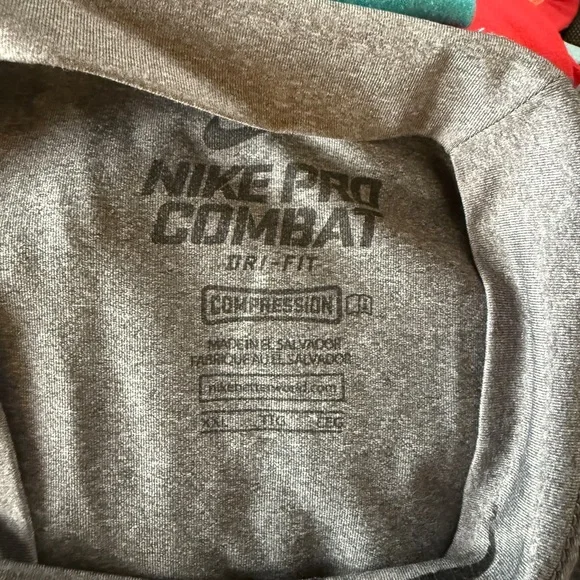 Nike Pro Combat Gray Long Sleeve Compression Top - Picture 6 of 7